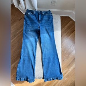 Good American Flare jeans size 15 Plus